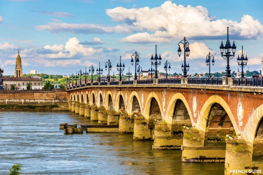 Pont de Pierre